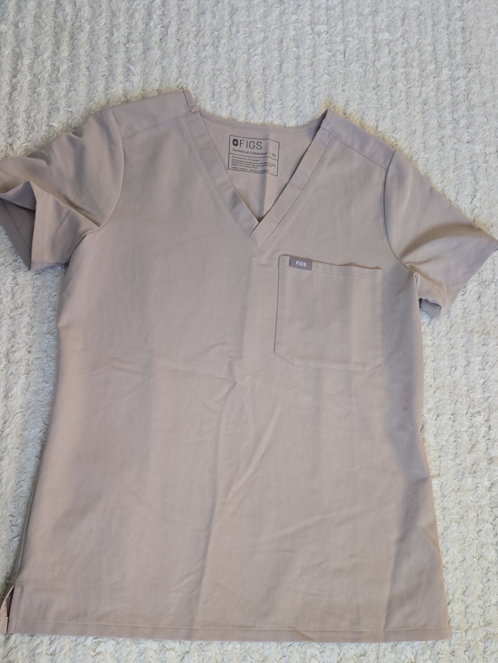XS Boulder Figs One Pocket Scrub Top